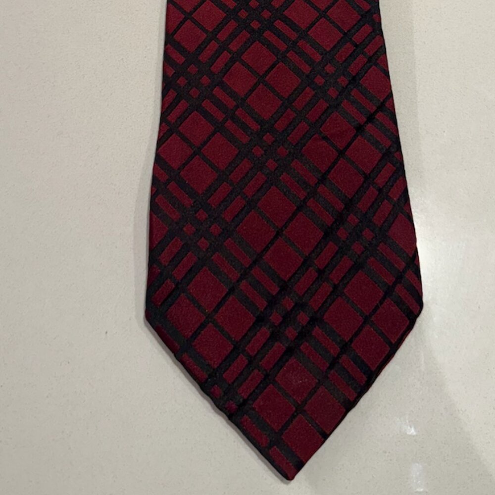 Vintage Burberry tie